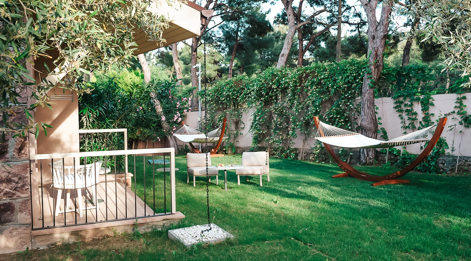 Garden View Bungalow garden and outdoor view at D Resort Ayvalik
